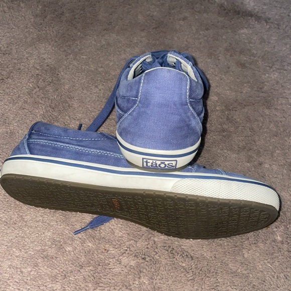 Taos Sneakers Womens 7.5 Blue Denim Comfort Casual Athletic - Picture 13 of 13